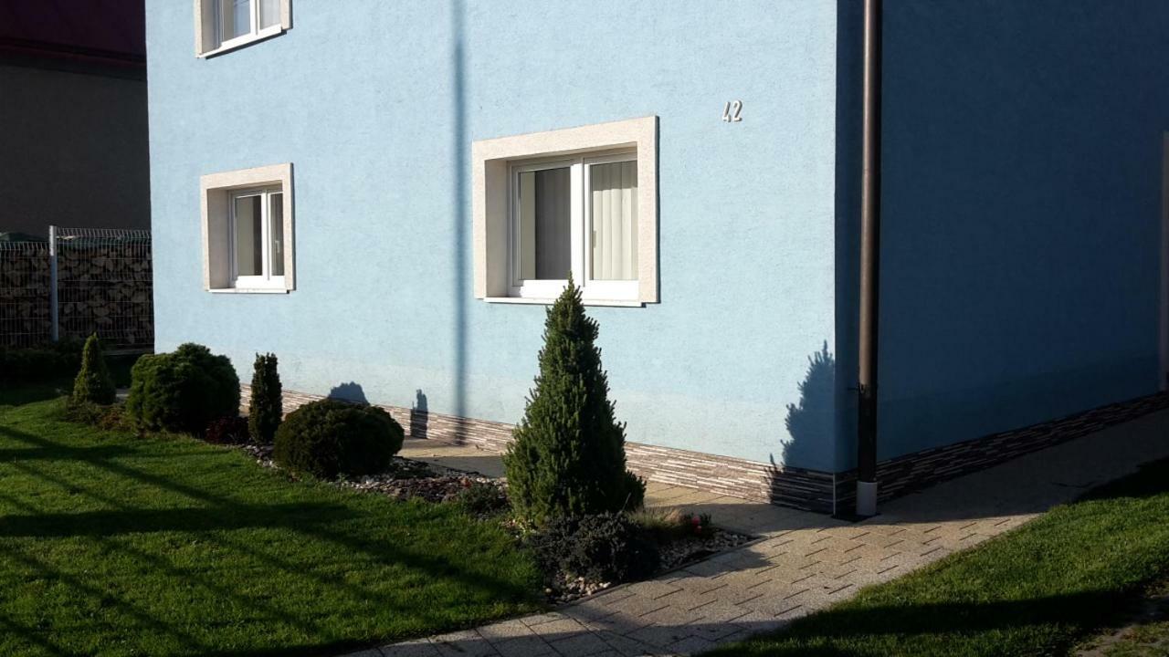 Brezno - 2 Izbovy Apartman المظهر الخارجي الصورة